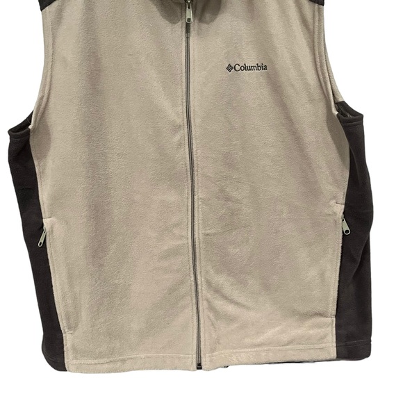 Columbia Steens Mountain Vest - Picture 8 of 10